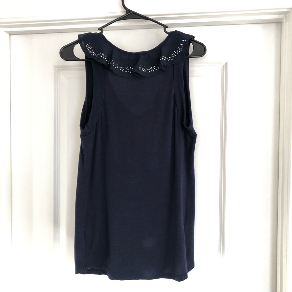 🚨 ALL TOPS $7 🚨 - Picture 3 of 5